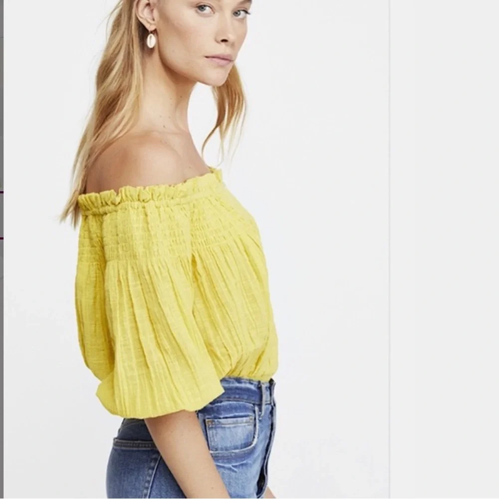Free People Dancing til Dawn off the shoulder top in citrus honey.NWT. Retail 78